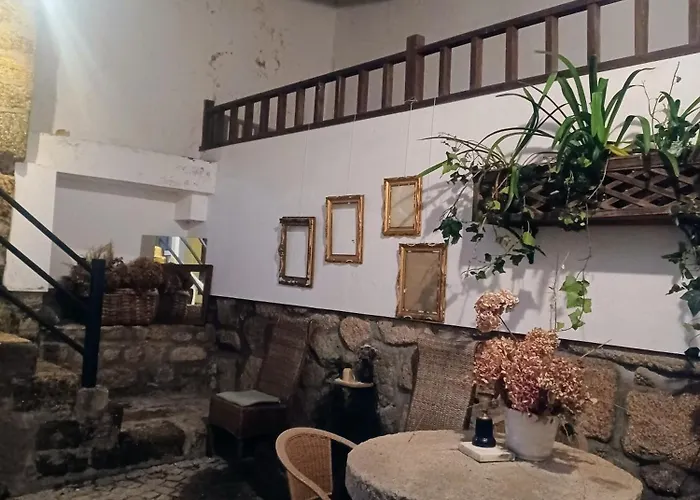 Casario Do Vale E Eventos Фермерский дом Assento